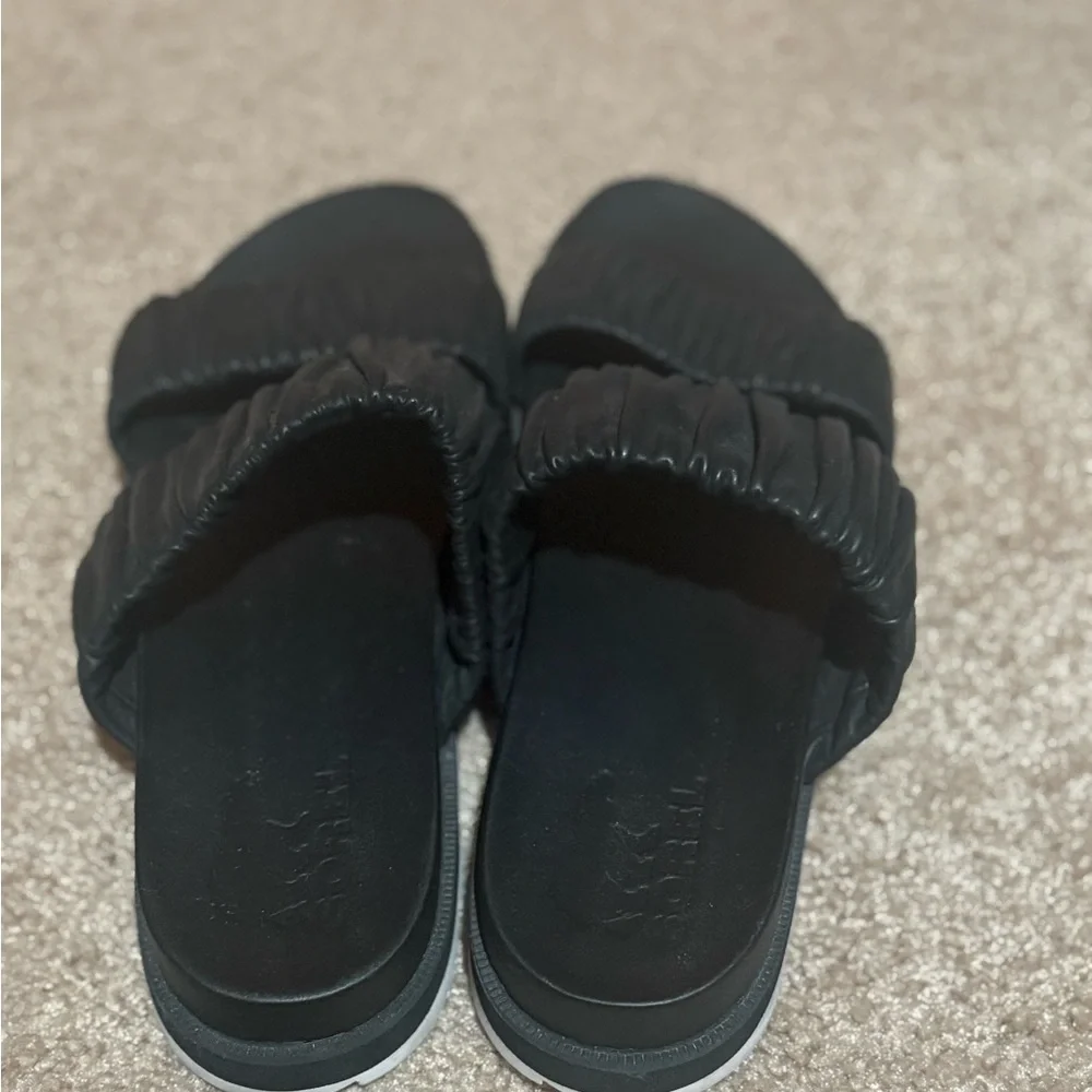 Sorel 2 strap roaming sandal black size 9